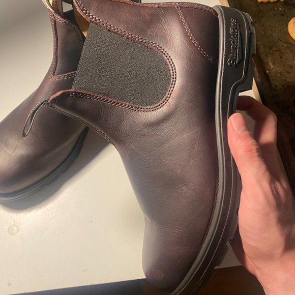 2130 Men\'s Blundstone Originals 9.5 - Worn Once main image 5